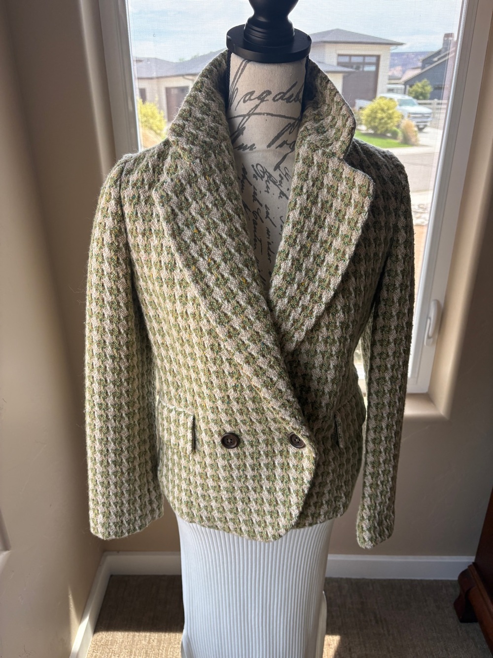 Banana Republic Olive & Cream Houndstooth Blazer – Size 6